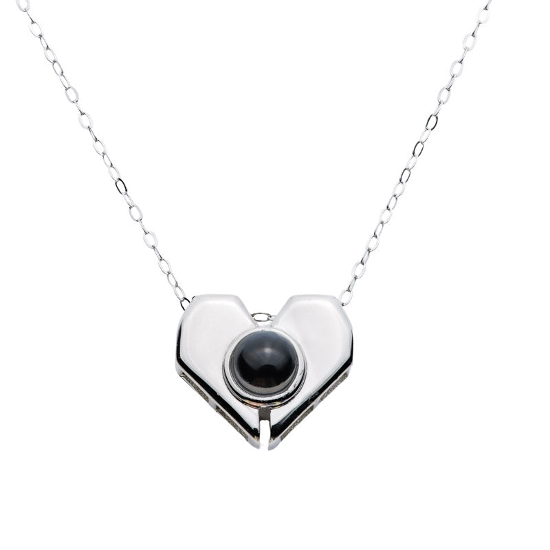 kette-mit-persoenlichem-foto-heart-corners