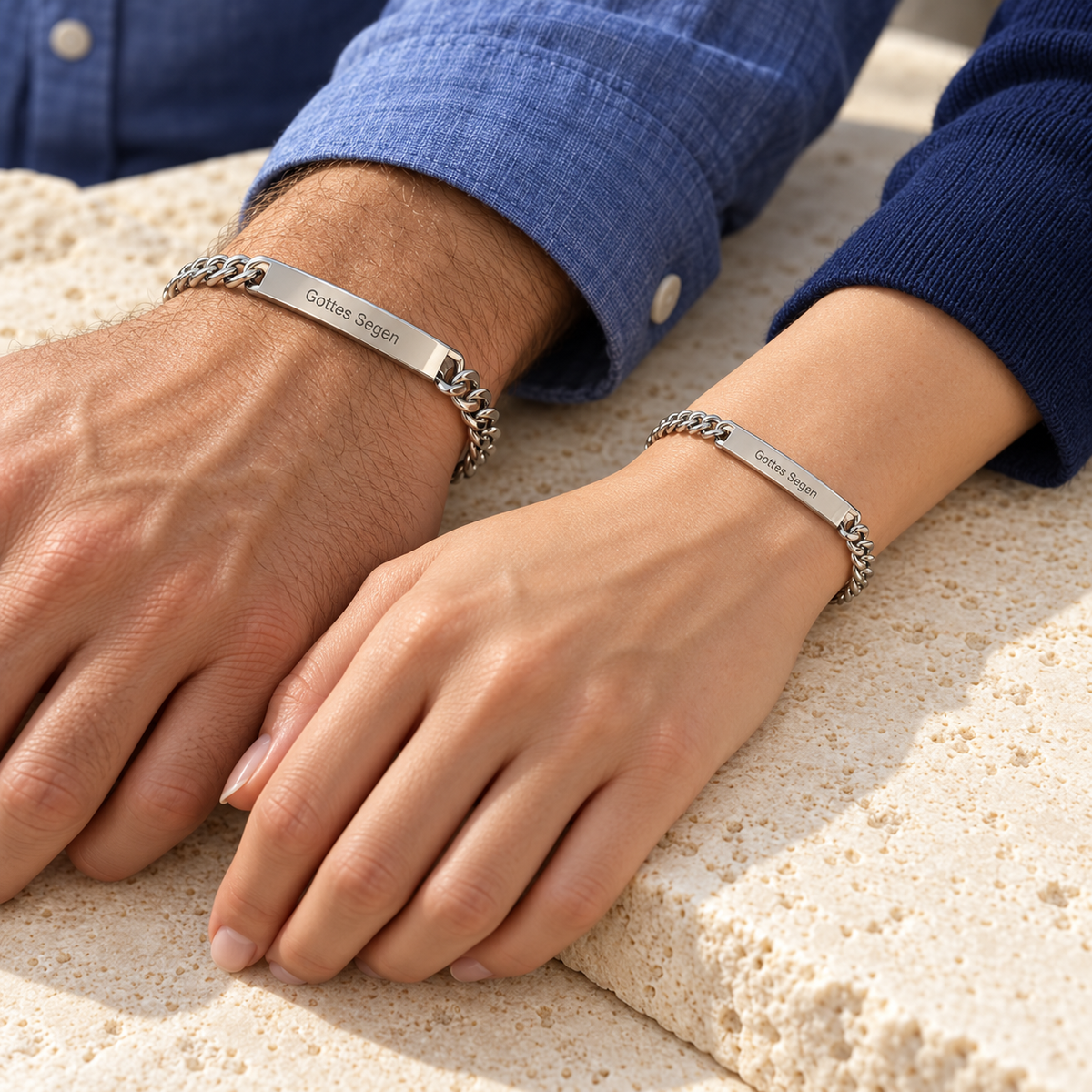 Gravurarmbänder Silber für Damen und Herren am Handgelenk getragen