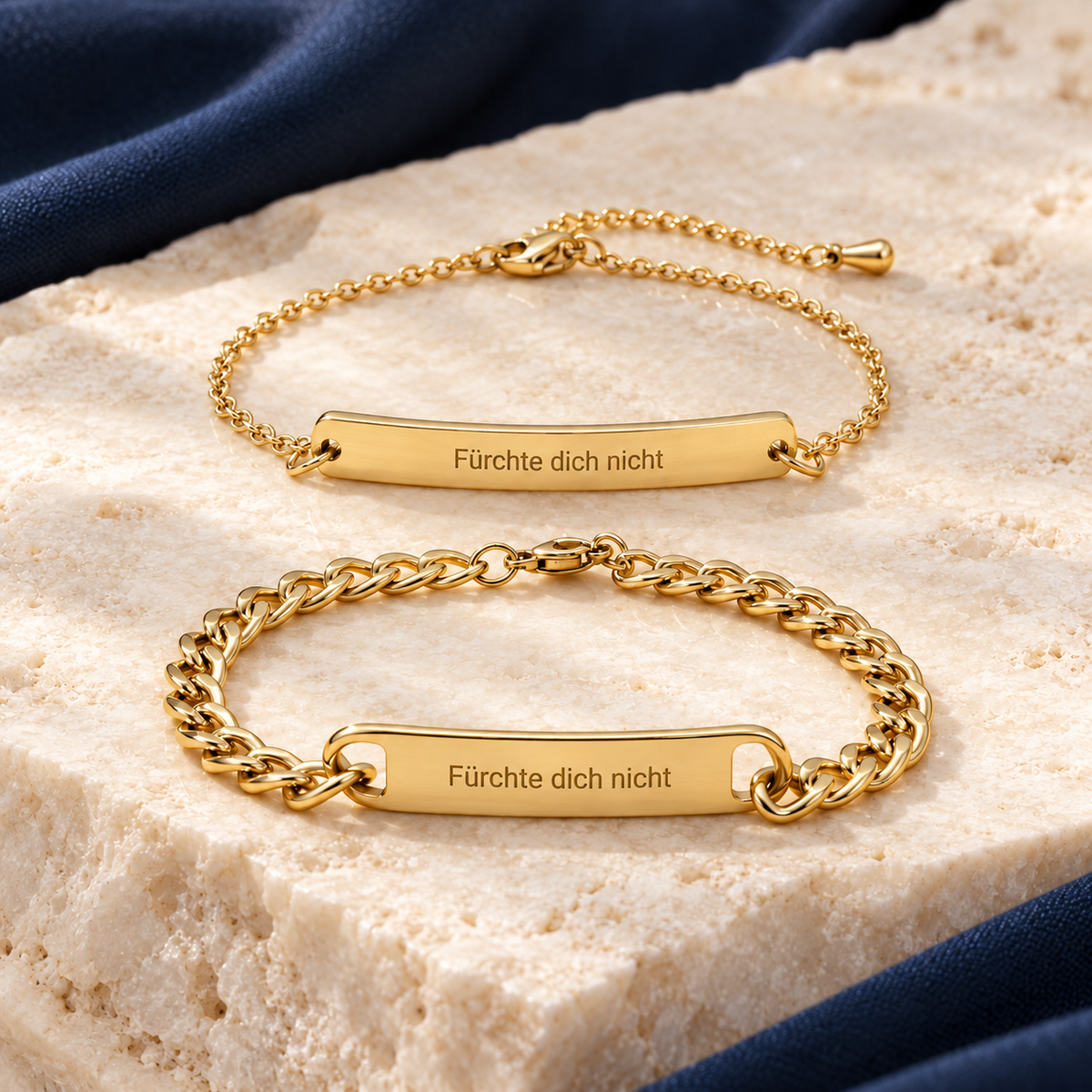 Partnerarmbänder zierlich Gold mit Gravur „Fürchte dich nicht“