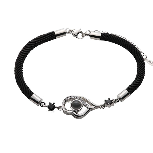 Personalisiertes Liegendes-Herz-Armband mit eigenem Bild