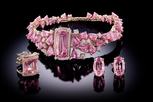 Kunzitschmuck in zartem Rosa – femininer Edelstein