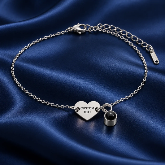 Fotoarmband mit Gravur Herz Silber – Herzanhänger mit Wunschtext und Fotolinse, Edelstahl