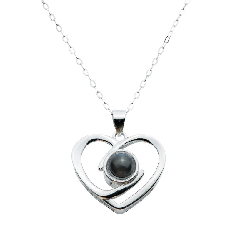 Kette mit Foto – Schlicht verschlungenes Herz, Fotokette mit Projektionslinse | 4MyLove