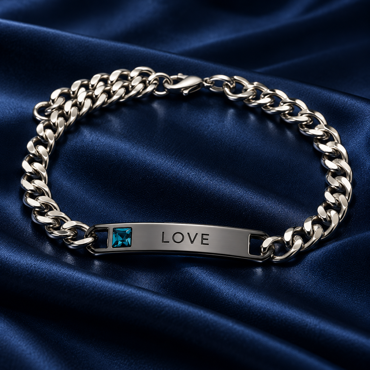 Partnerarmband Herren Schwarz mit Gravur „LOVE“ und blauem Kristallstein